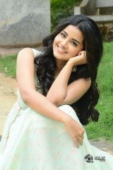 Anupama Parameswaran Interview about Vunnadhi Okate Zindagi Movie